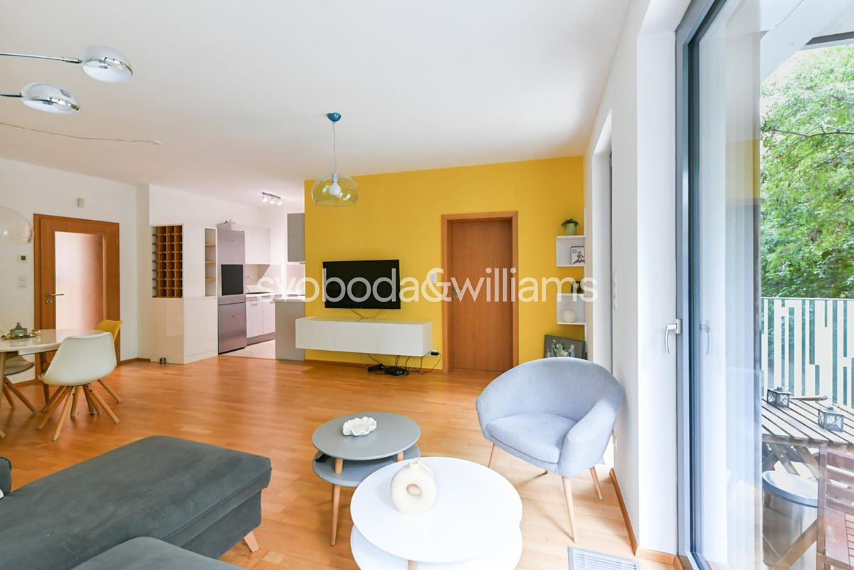Pronájem bytu 2+kk 66 m²