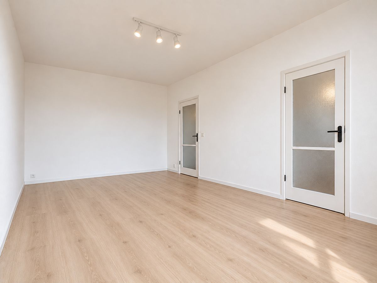 Pronájem bytu 1+kk 31 m² – fotografie 3