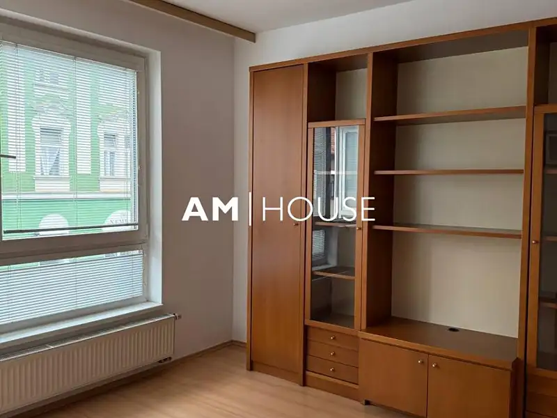 Pronájem bytu 1+kk 29 m², Praha – náhled fotky 2