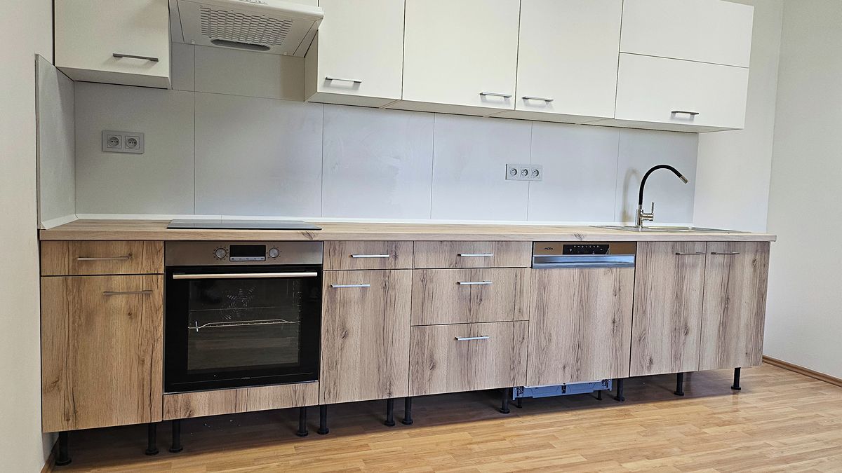 Pronájem bytu 2+kk 66 m² – fotografie 3
