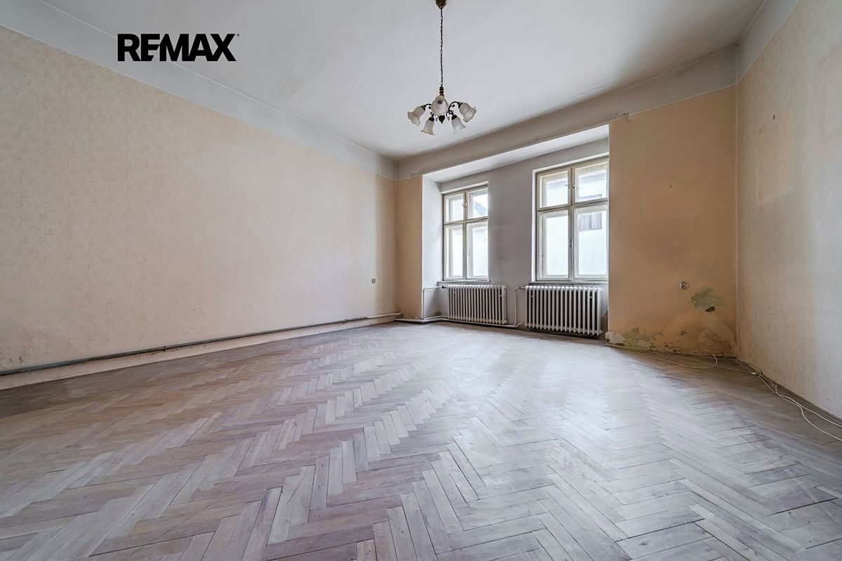 Prodej rodinného domu 140 m², pozemek 675 m² – fotografie 5