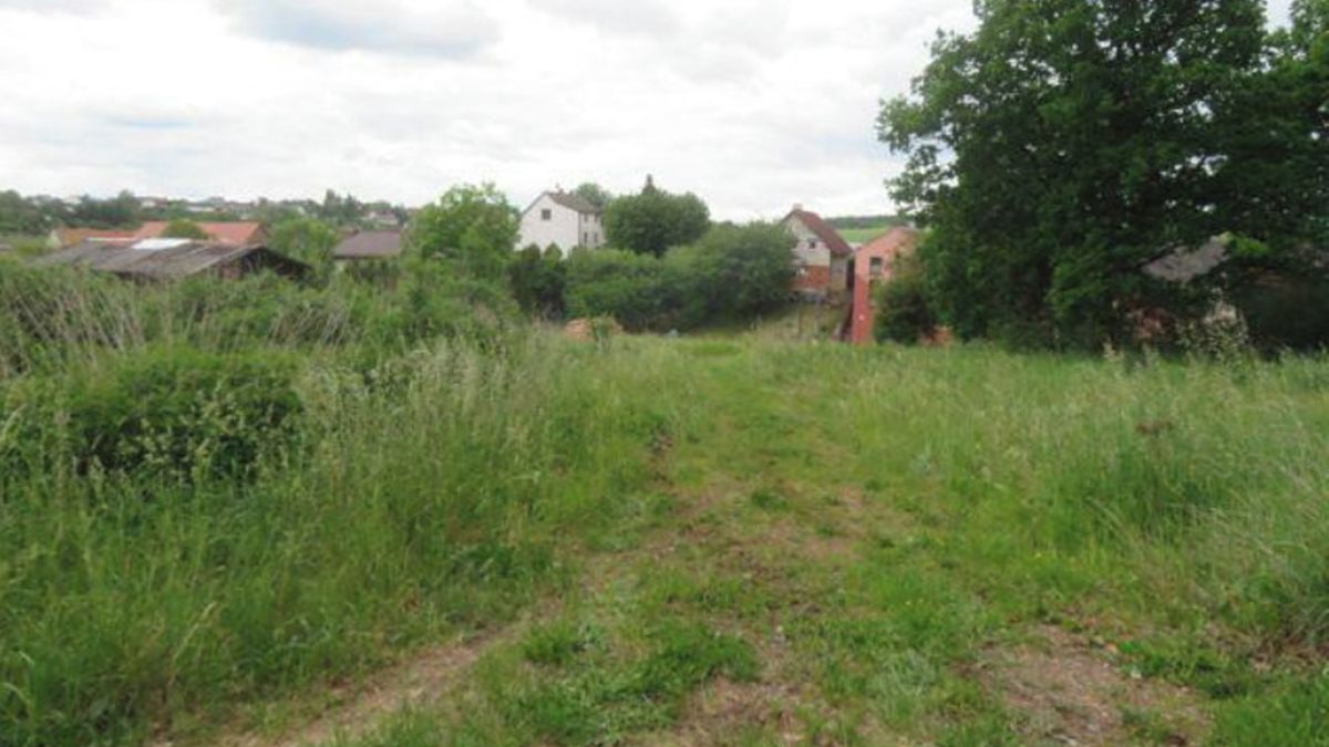 Dražba pozemku 1175 m², Rybnice – fotka 1 z 3