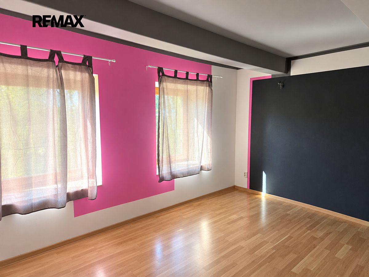 Prodej rodinného domu 76 m², pozemek 865 m² – fotografie 3