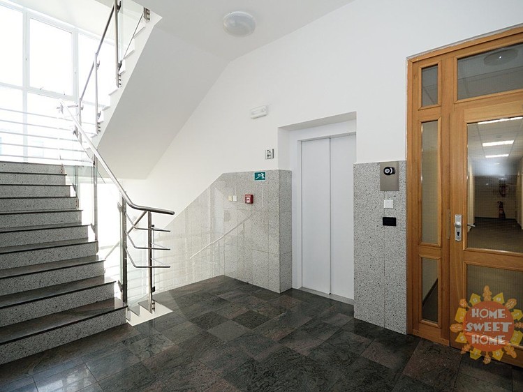 Gewerbefläche zur Miete, 21 m² (5 von 5)