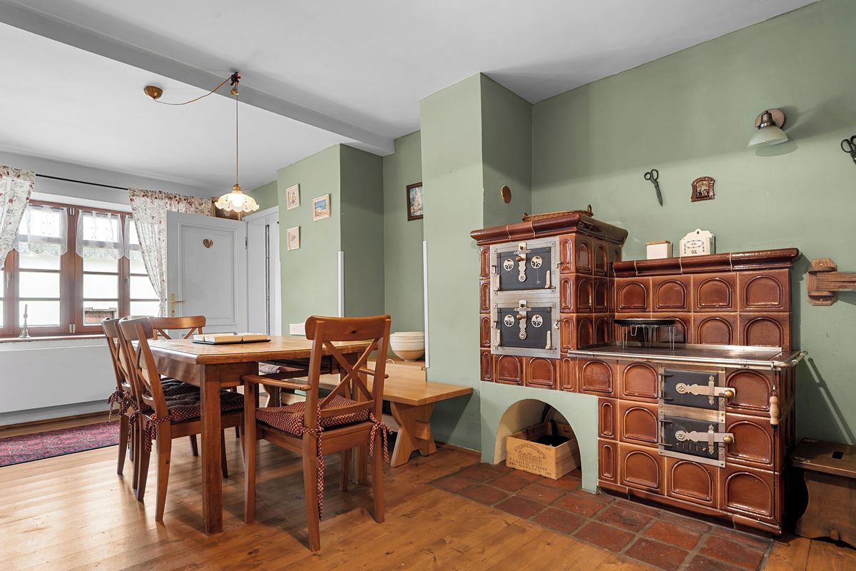 Prodej rodinného domu 156 m², pozemek 1223 m² – fotografie 4