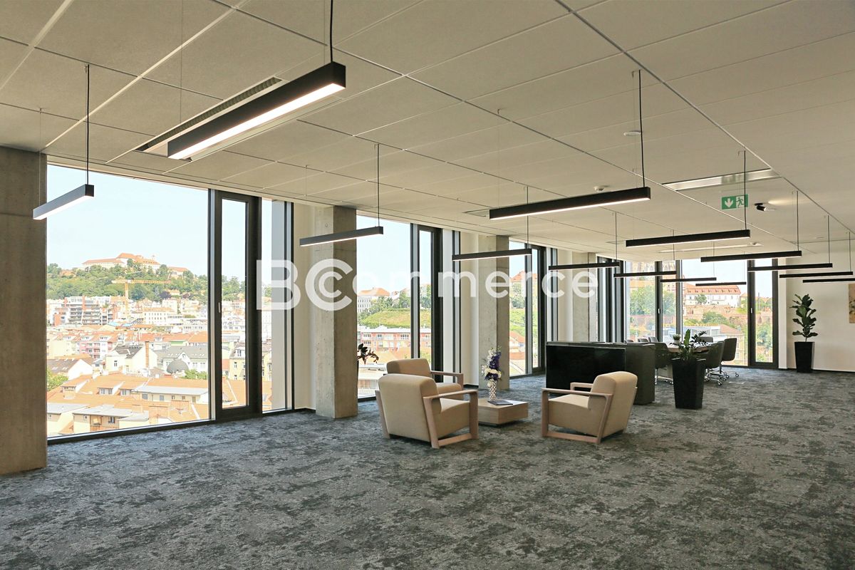 Pronájem kanceláře 445 m², Brno – fotka 1 z 3