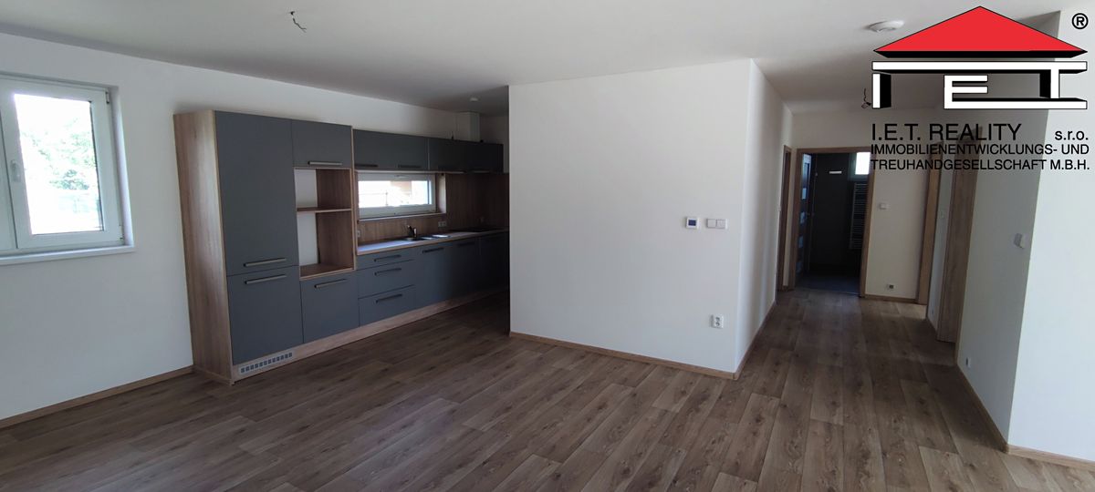 Pronájem rodinného domu 128 m², pozemek 578 m² – fotografie 4