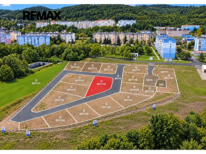 Prodej stavebního pozemku 901 m², Krupka – náhled fotky 1