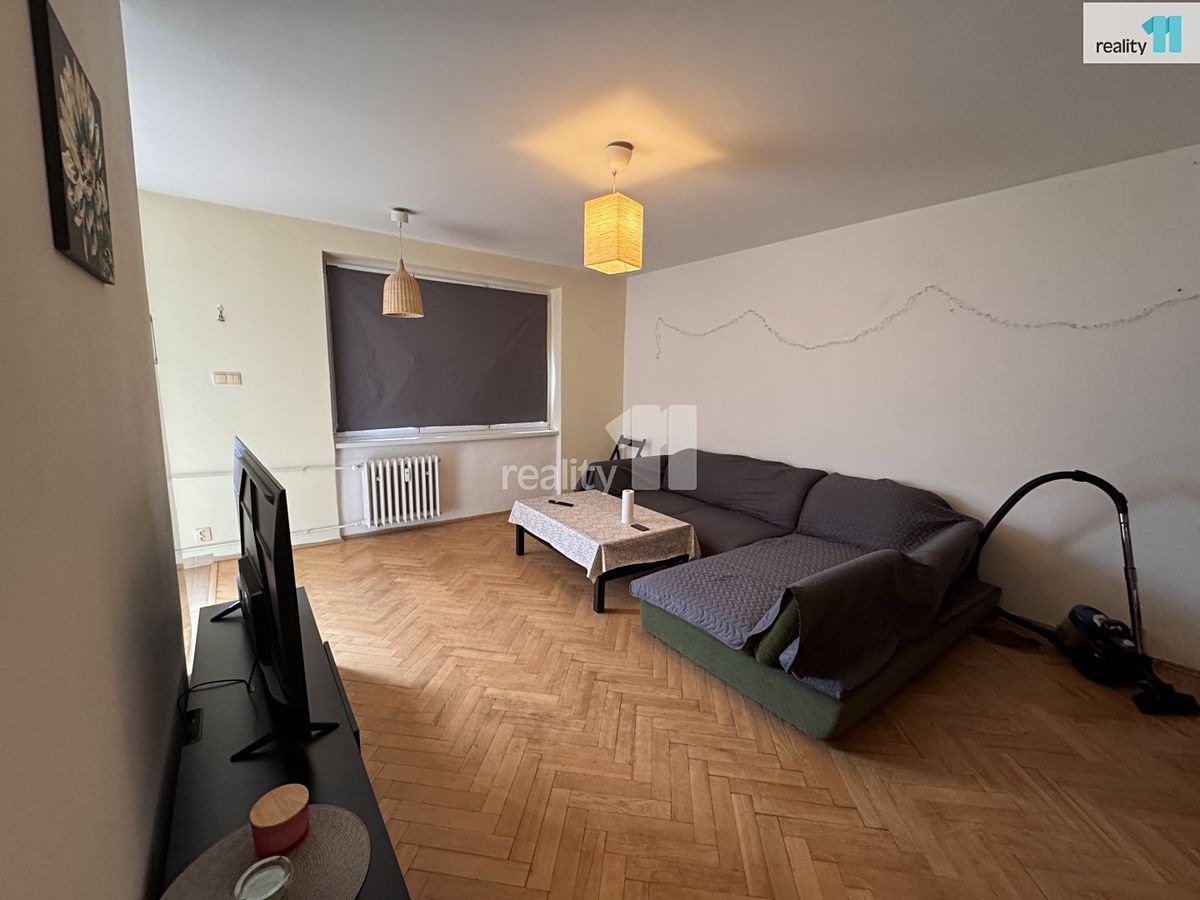 Pronájem bytu 2+kk 54 m² – fotografie 3