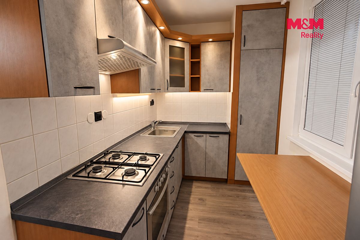 Pronájem bytu 2+1 60 m² – fotografie 2