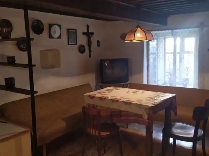 Prodej chalupy 80 m², pozemek 449 m², Chrast – náhled fotky 3