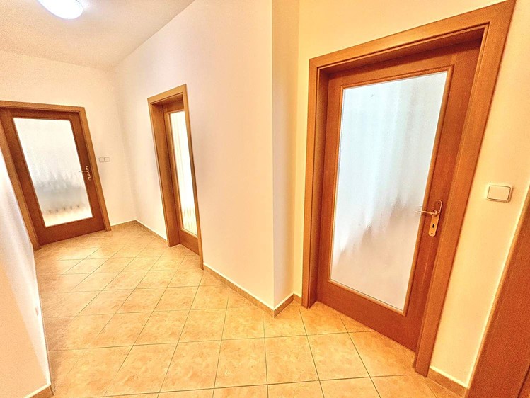 Wohnung 3+kk zum Kauf, 80 m² (14 von 28)