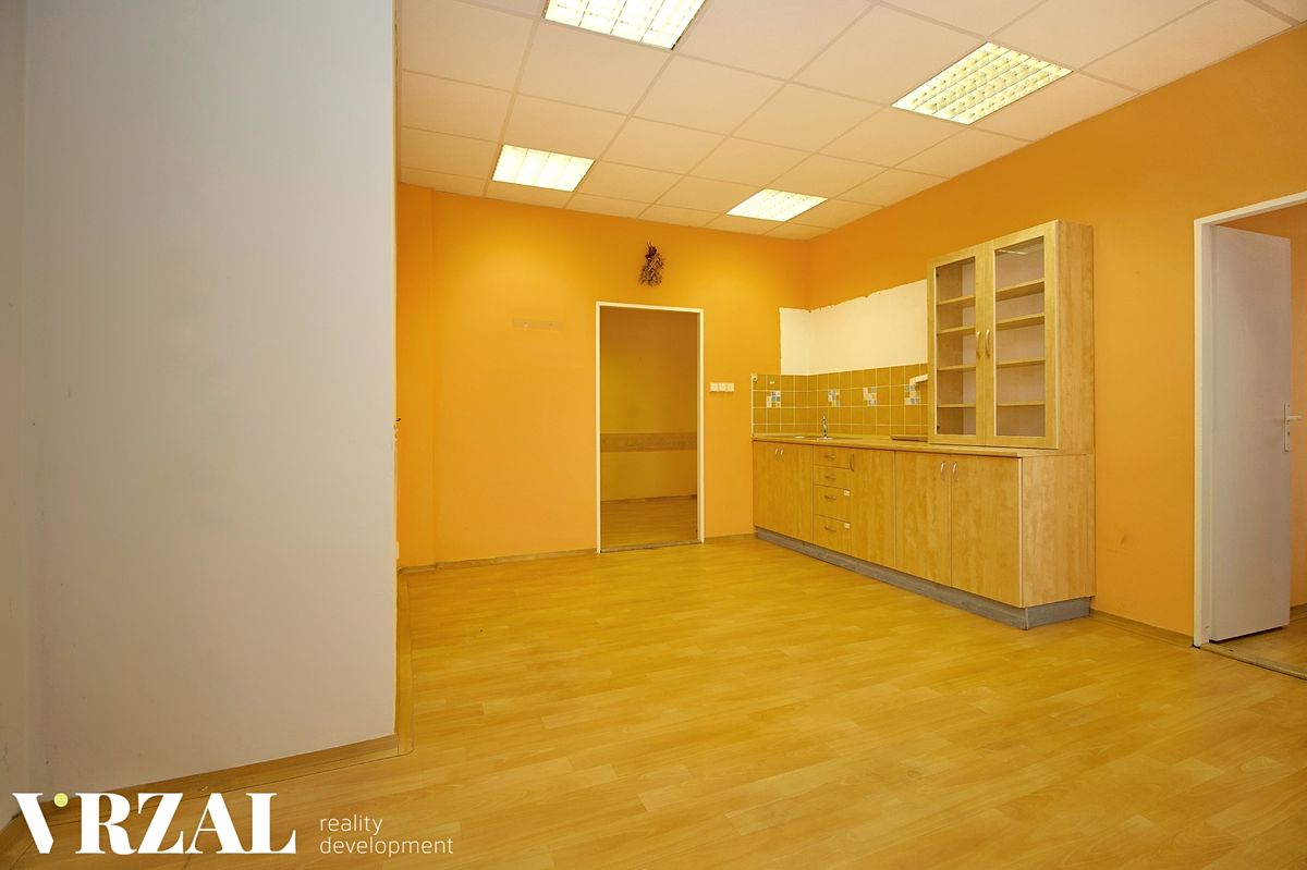 Pronájem ordinace 80 m² – fotografie 3