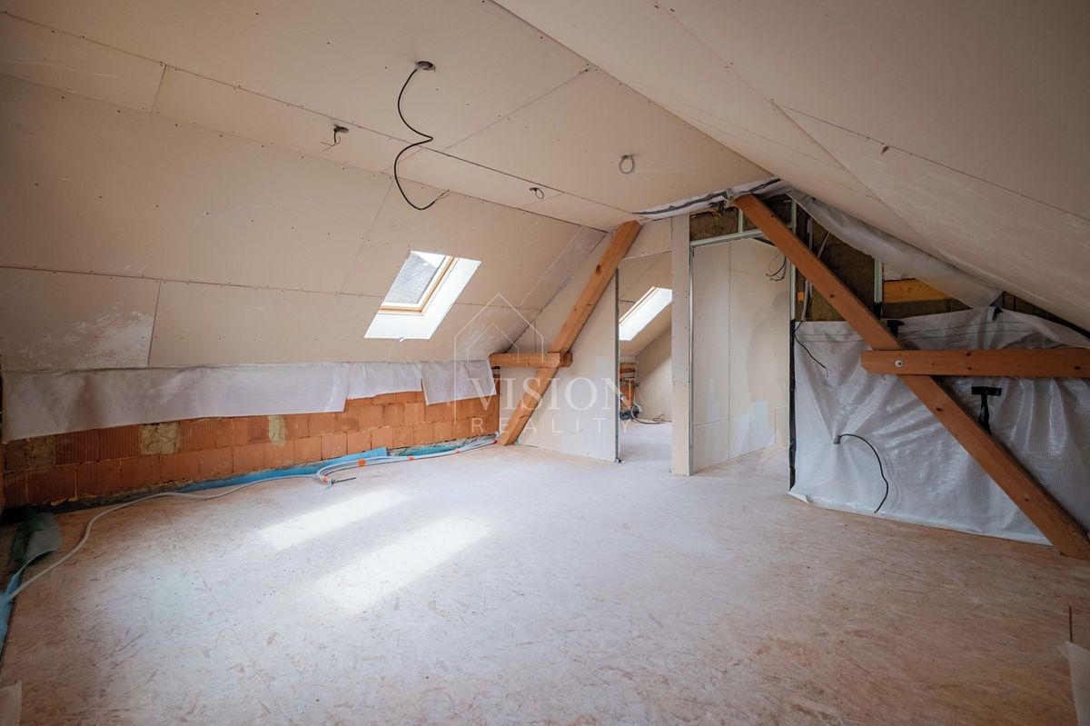 Prodej rodinného domu 134 m², pozemek 93 m² – fotografie 5