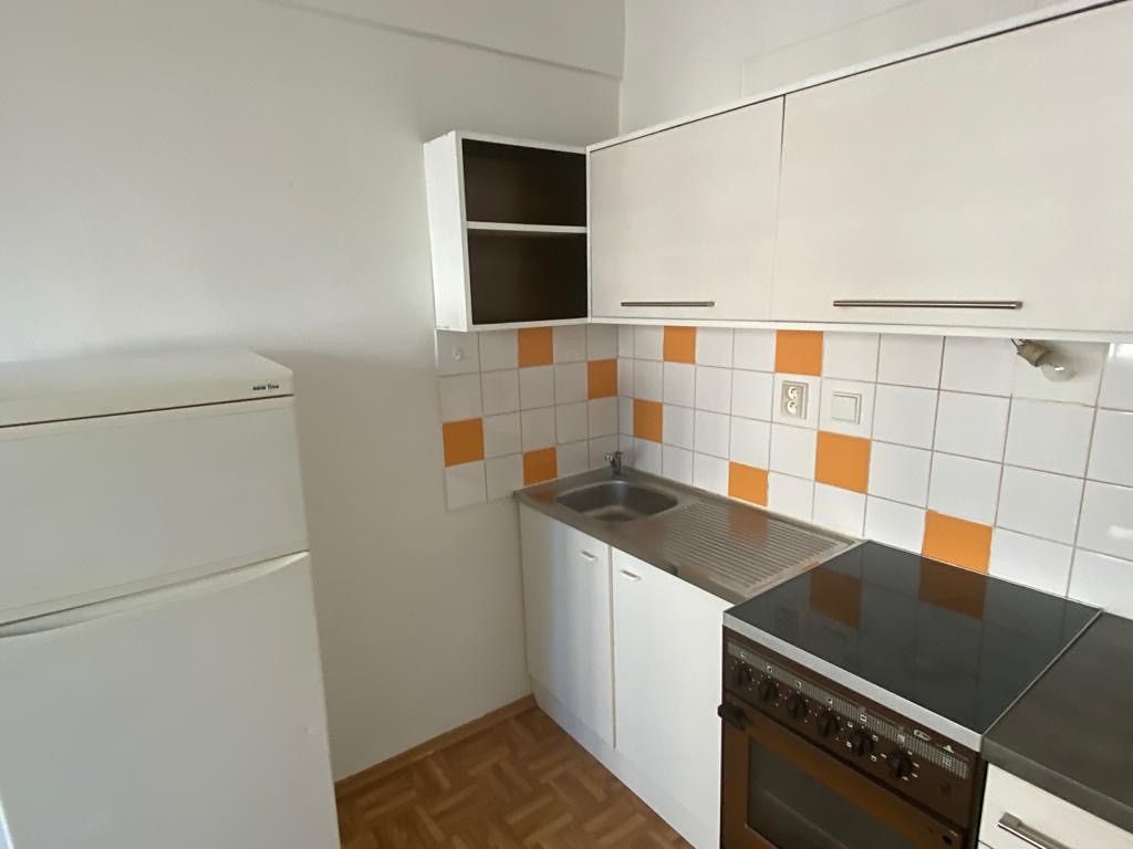 Pronájem bytu 1+kk 28 m² – fotografie 4