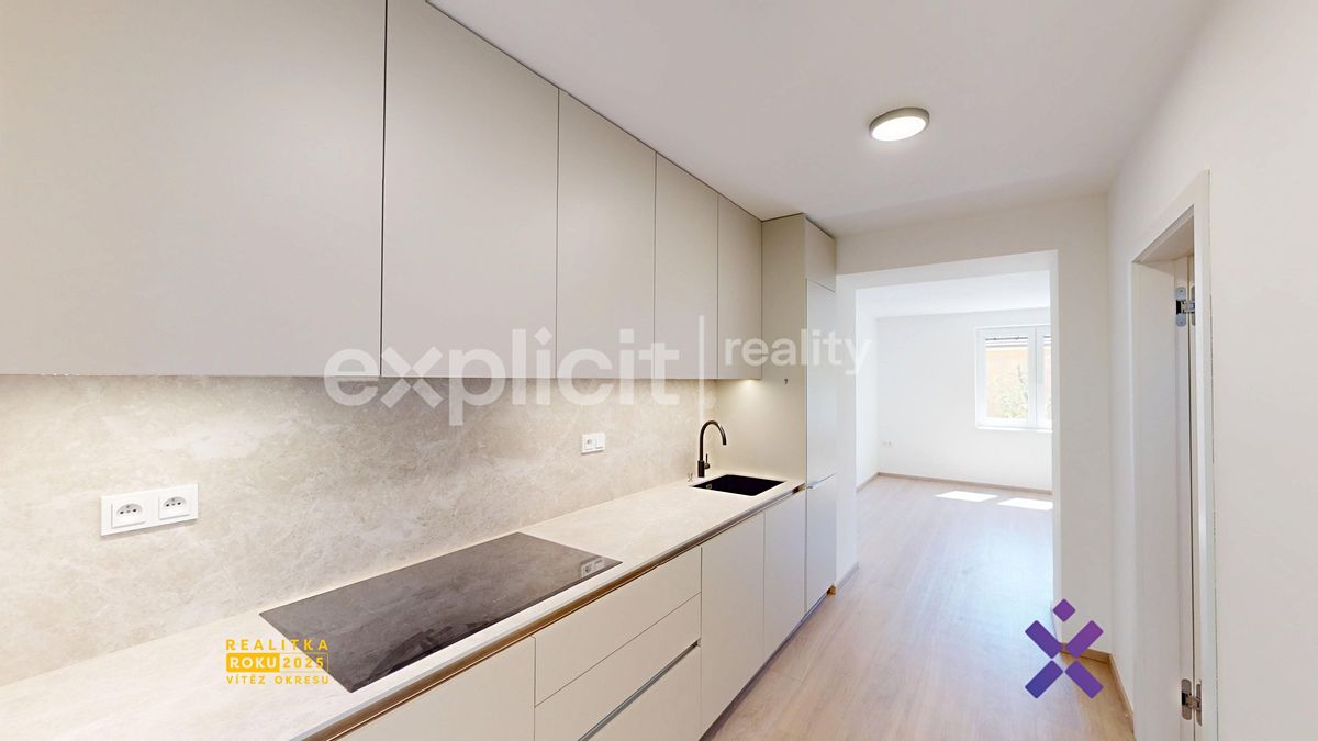 Pronájem bytu 3+kk 65 m² – fotografie 2