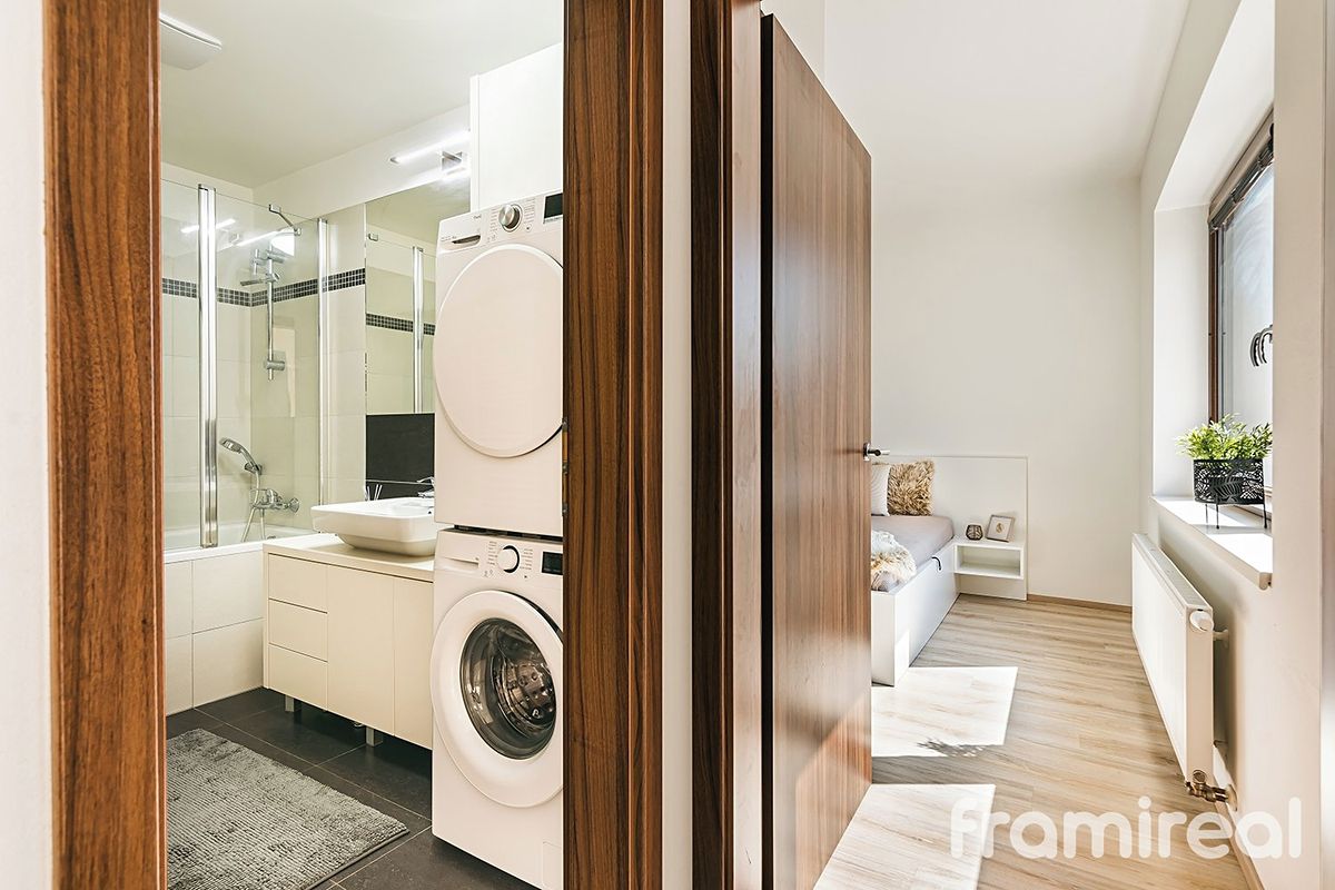 Pronájem bytu 3+kk 80 m² – fotografie 4