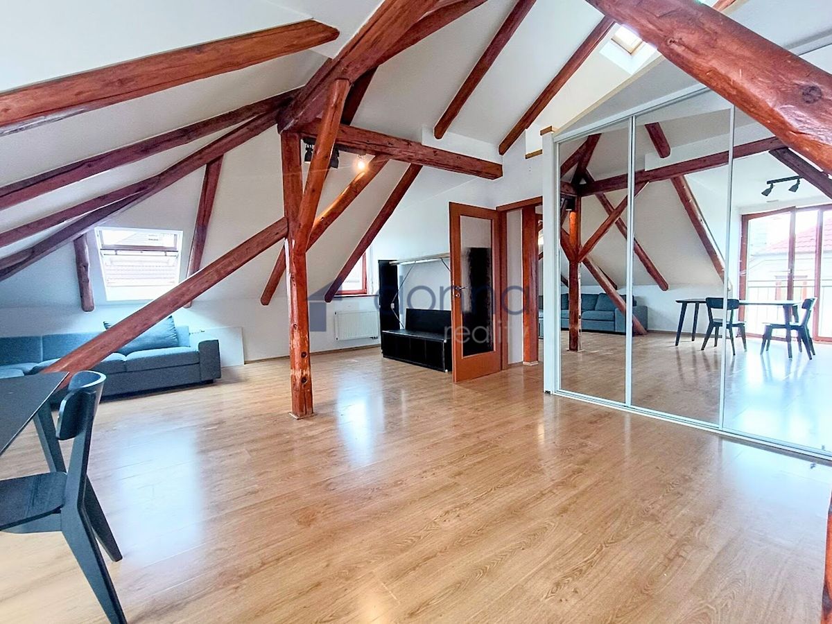 Pronájem bytu 3+kk 90 m² – fotografie 3