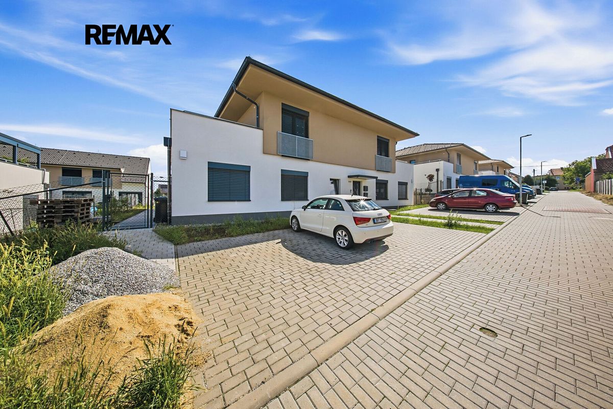 Prodej bytu 4+kk 100 m² – fotografie 5
