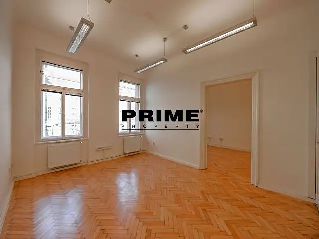 Pronájem kanceláře 104 m², Praha – náhled fotky 1