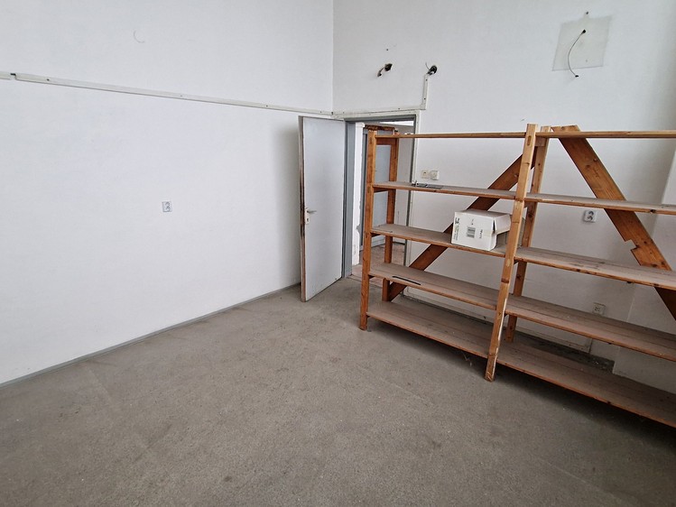 Pronájem komerčního prostoru, 60 m² (3 z 5)