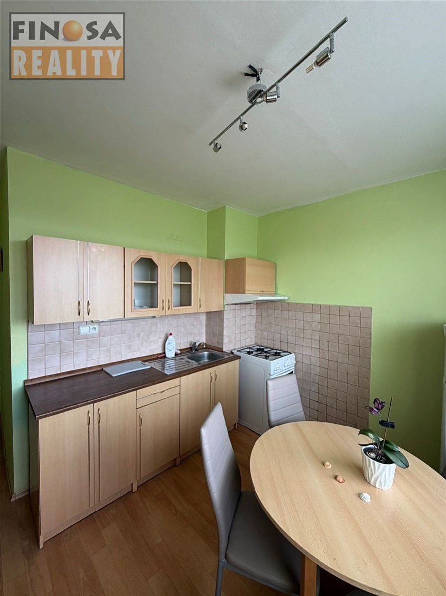 Pronájem bytu 2+kk 42 m²