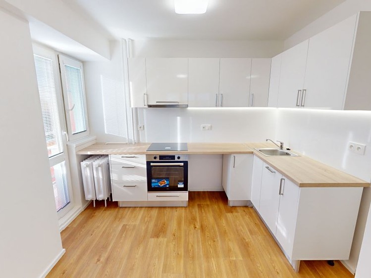 Квартира 2+kk в оренду, 41 м² (1 з 8)