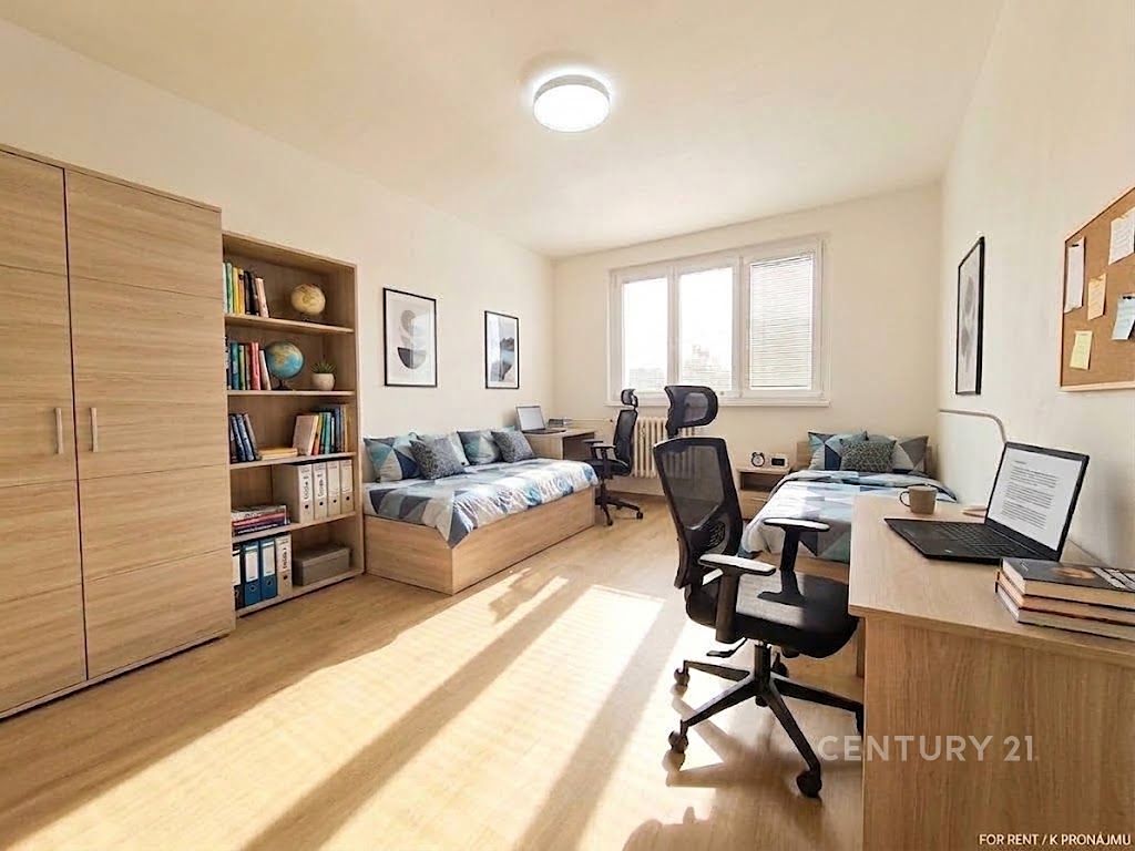 Pronájem bytu 3+1 71 m² – fotografie 2