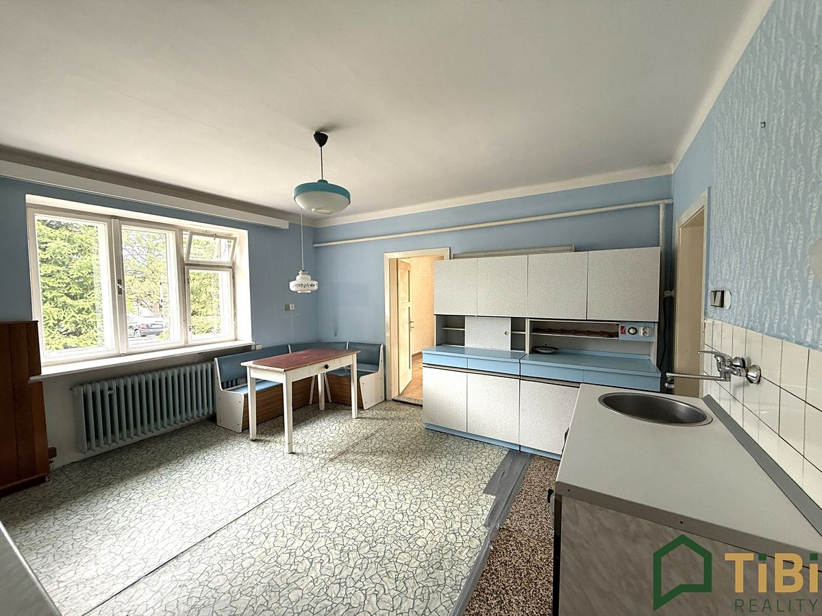 Prodej rodinného domu 93 m², pozemek 444 m² – fotografie 2