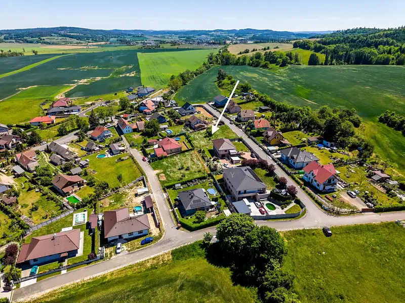 Prodej stavebního pozemku 1054 m², Příčovy – náhled fotky 1