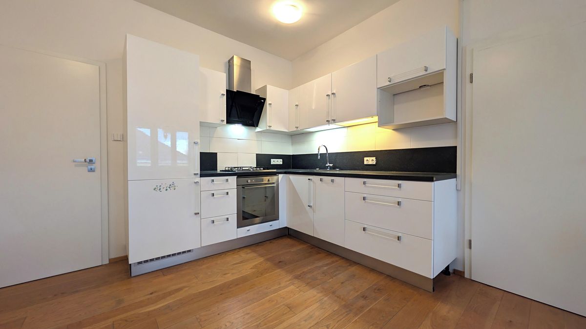 Pronájem bytu 2+kk 48 m²