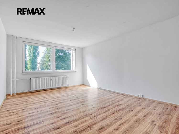 Pronájem bytu 1+kk, 32 m² (5 z 12)