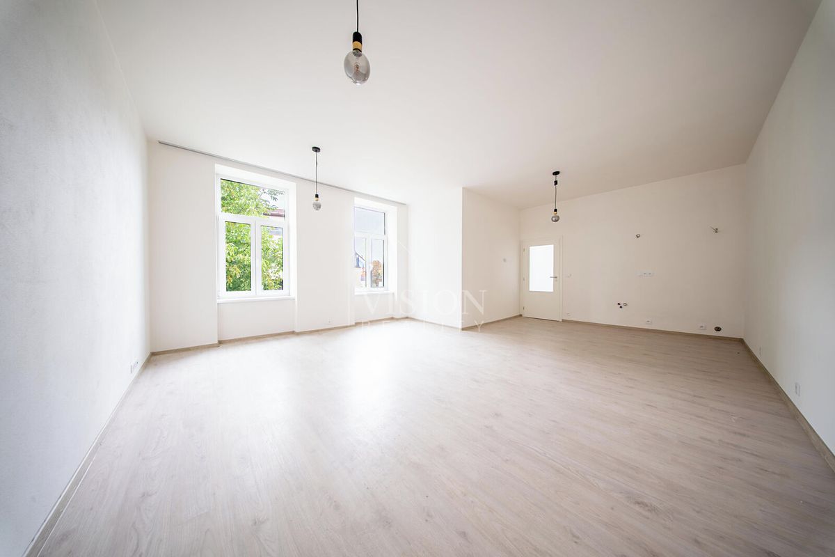 Prodej bytu 1+kk 42 m² – fotografie 2