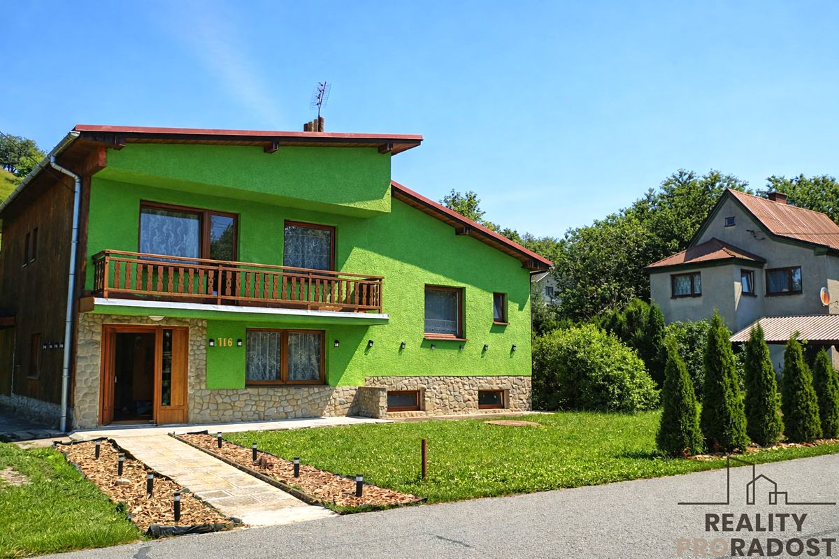 Prodej rodinného domu 160 m², pozemek 750 m²