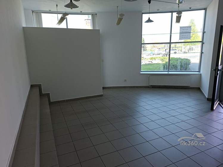 Pronájem komerčního prostoru, 25 m² (2 z 5)