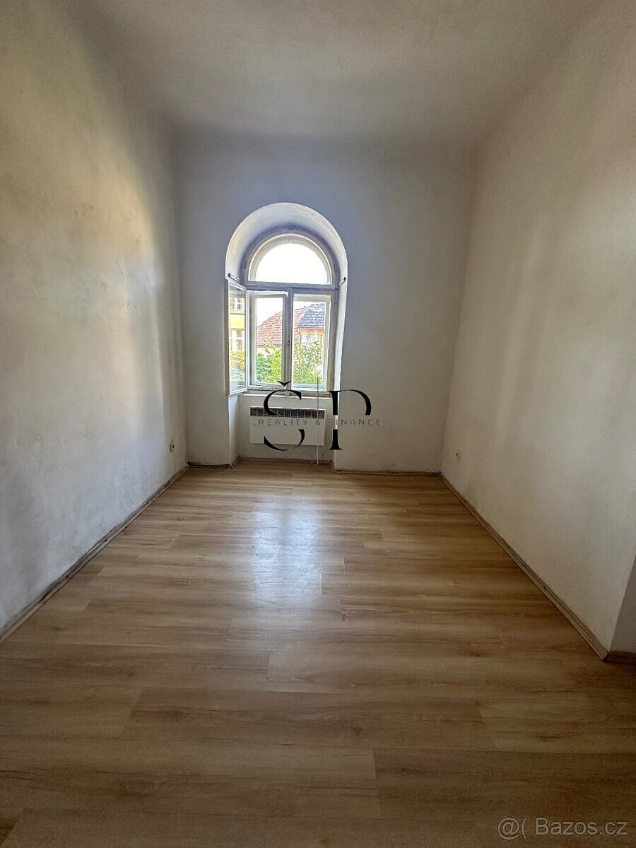 Pronájem bytu 1+kk 20 m² – fotografie 2