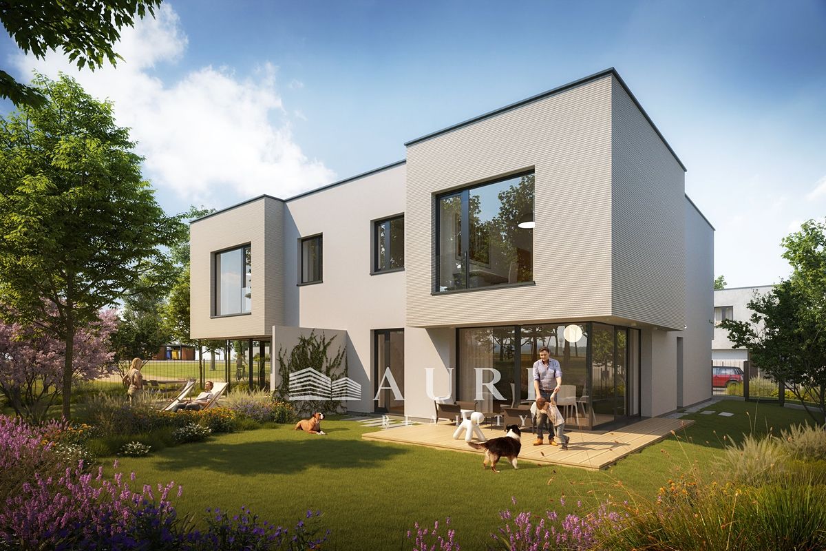 Prodej rodinného domu 198 m², pozemek 719 m² – fotografie 2