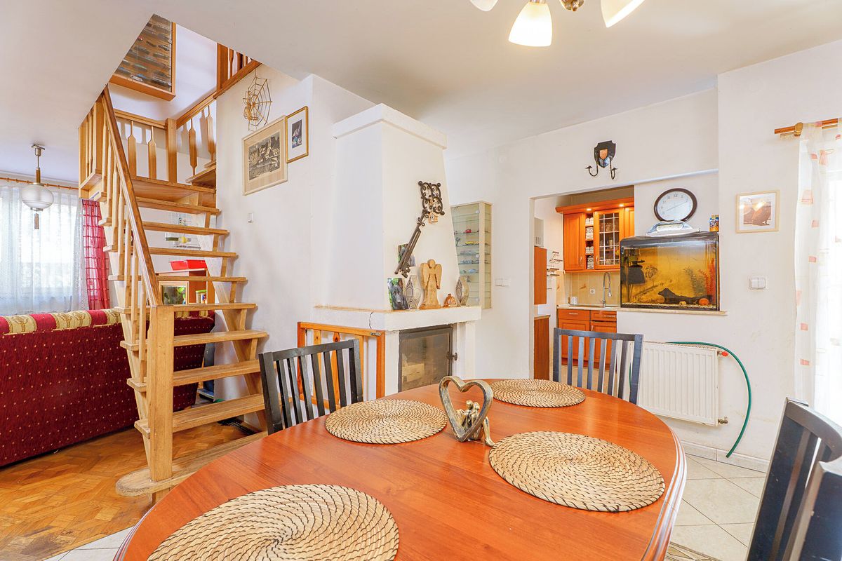 Prodej rodinného domu 160 m², pozemek 540 m² – fotografie 3