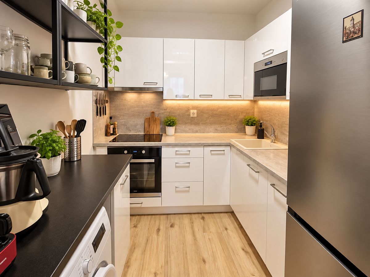 Pronájem bytu 2+kk 41 m² – fotografie 2