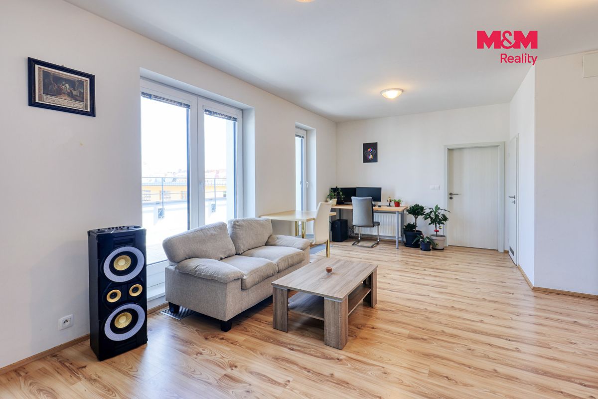 Pronájem bytu 2+kk 70 m² – fotografie 4