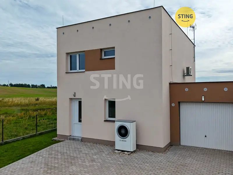 Prodej rodinného domu 120 m², pozemek 494 m², Východní, Sezemice, okres Pardubice