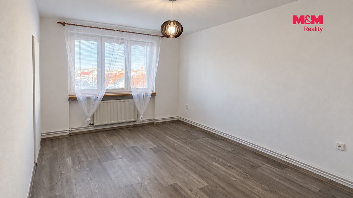 Pronájem bytu 2+1 49 m² – fotografie 2