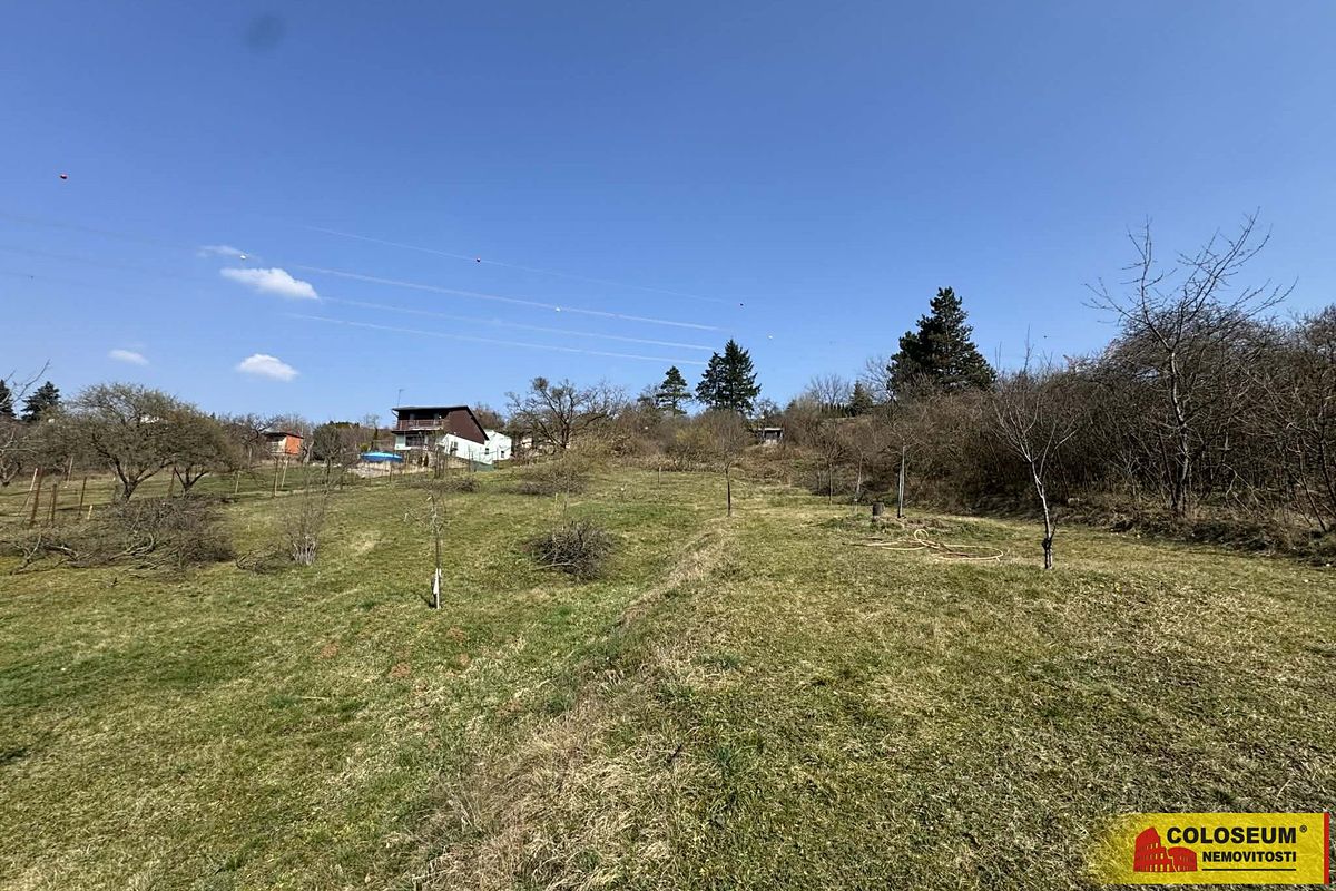Prodej zahrady 1750 m² – fotografie 2