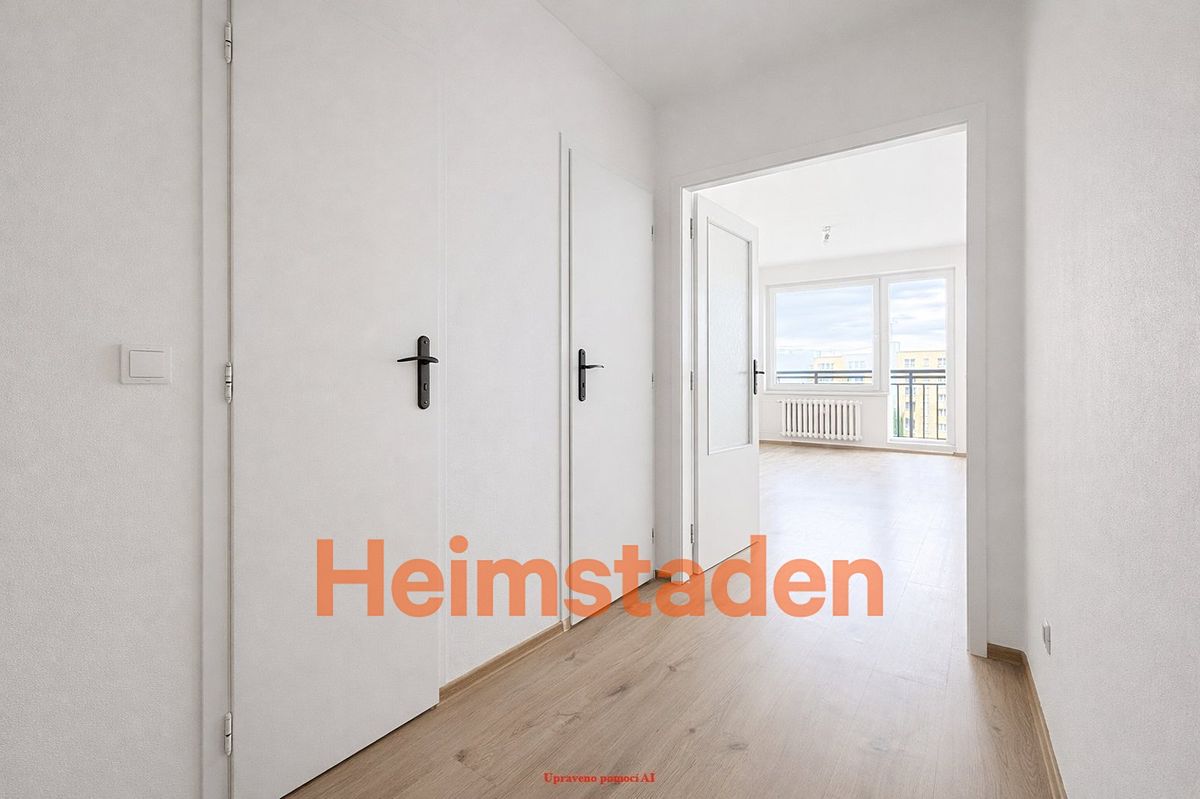 Pronájem bytu 1+kk 29 m² – fotografie 4