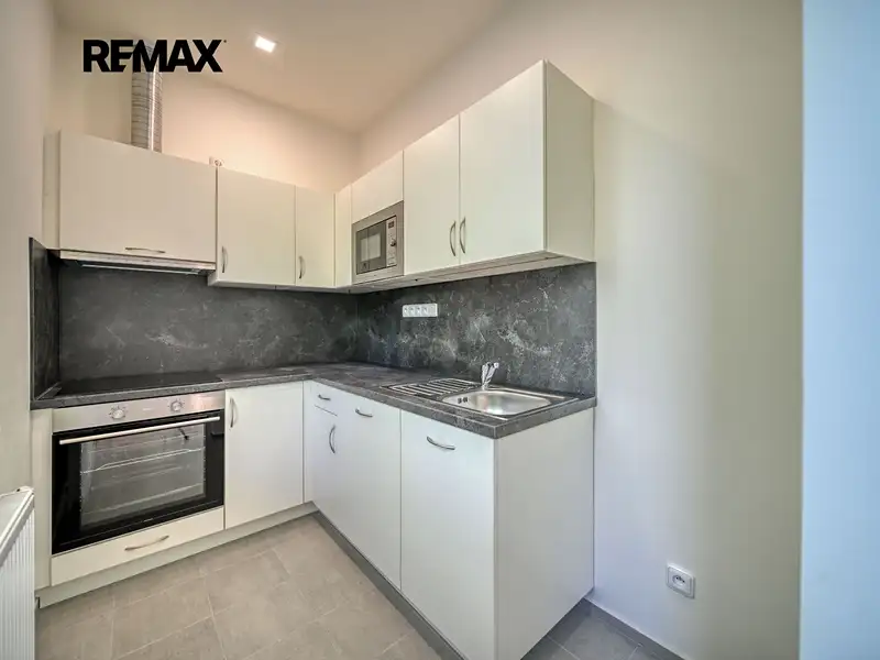 Pronájem bytu 3+kk 59 m², Chlumec nad Cidlinou – náhled fotky 2