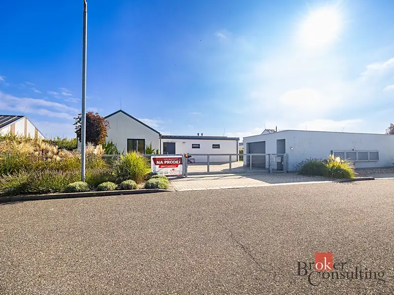 Prodej rodinného domu 154 m², pozemek 906 m², Nymburk – náhled fotky 1