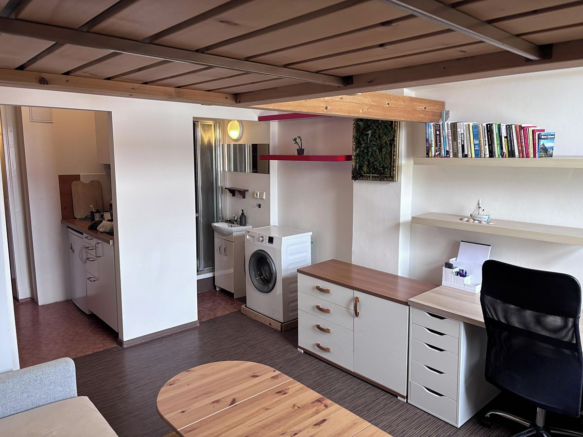 Pronájem bytu 1+kk 23 m² – fotografie 2