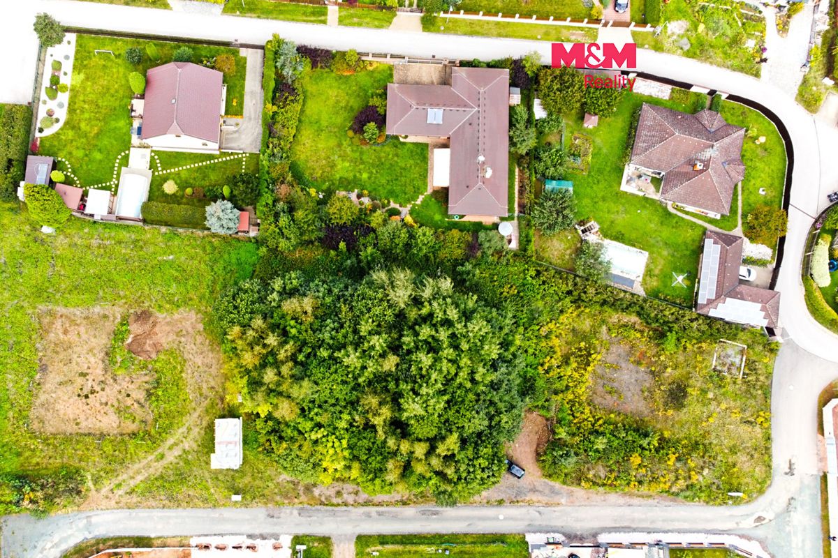 Prodej stavebního pozemku 1122 m²