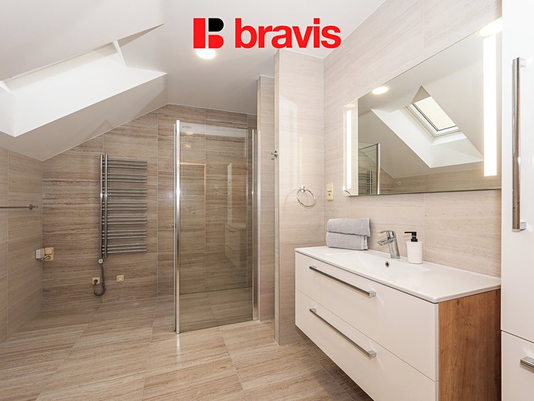 Prodej domu, 262 m² (10 z 24)