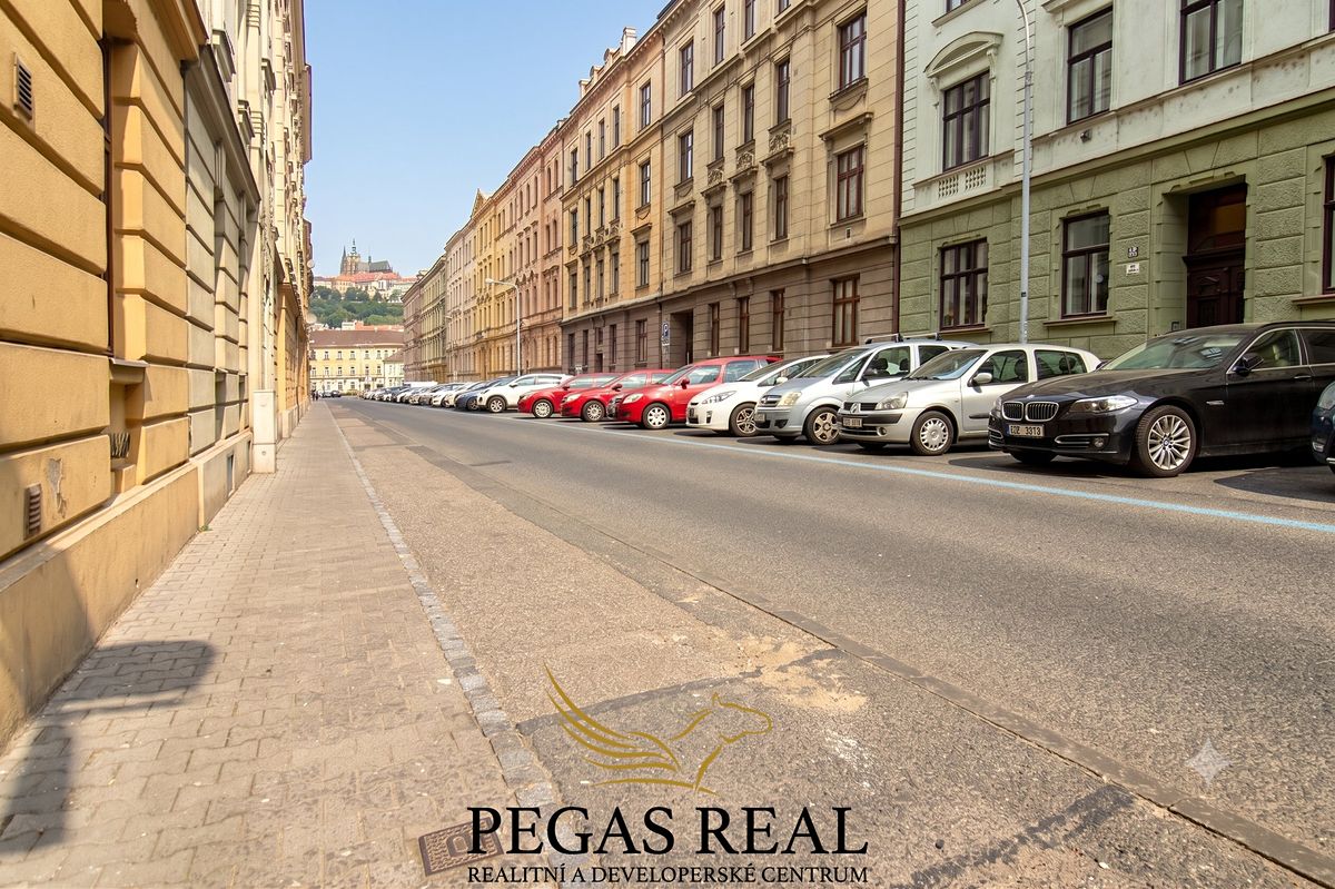 Pronájem bytu 2+1 68 m² – fotografie 4